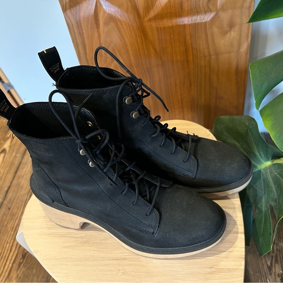 Sorel Women’s Hi-Line Black Leather Lace Up Booties Size 8 - Picture 10 of 13